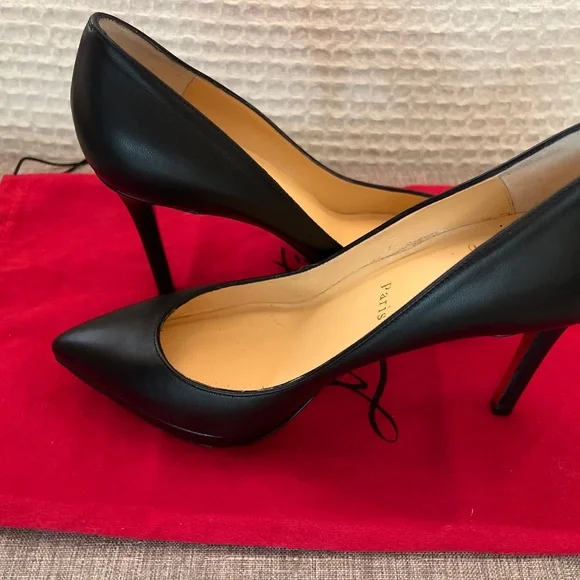 Christian louboutin heels - Picture 1 of 6